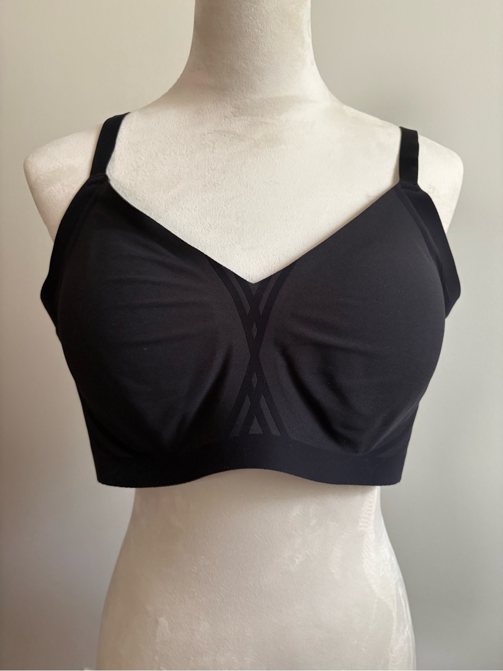 Honeylove Silhouette Velveteen Black Bra Wireless 1X fits 40C/40D